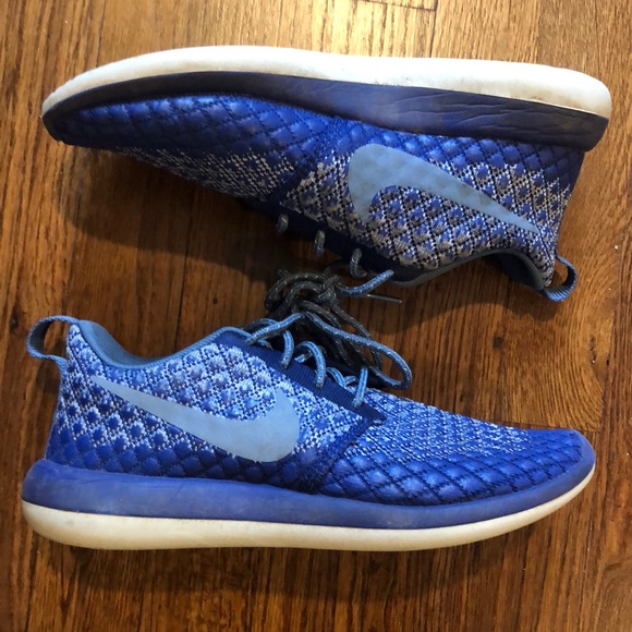 NIKE Roshe Two Flyknit 365 sneakers - Picture 4 of 15
